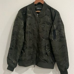Members Only Jacket size large green camo